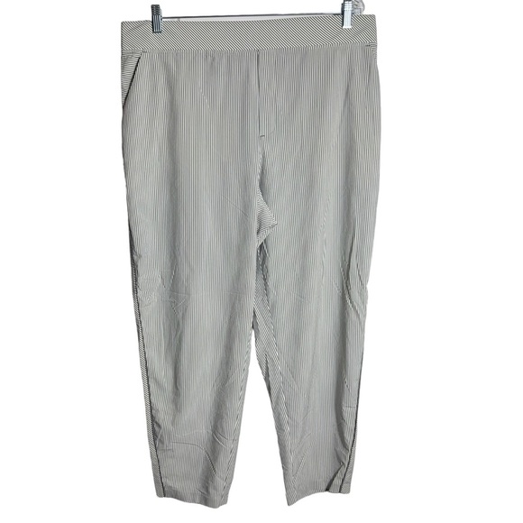 Athleta Pants - Athleta Brooklyn Textured Ankle Pant White Stripe, Size 18